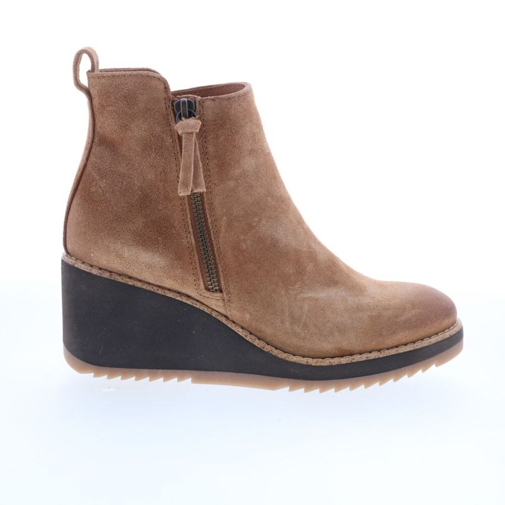 Sofft Womens Emeline Brown Boots (NWT)